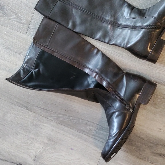 Stuart Weitzman Boots - Picture 2 of 5